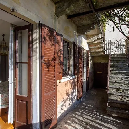 Villa Rosellina Bee