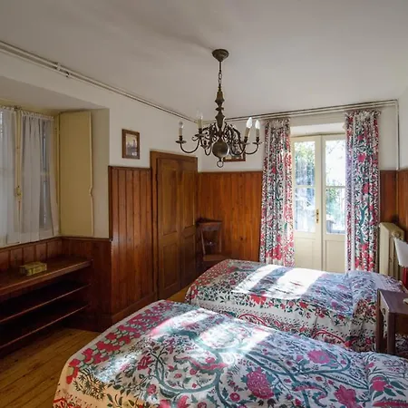 Villa Rosellina Bee